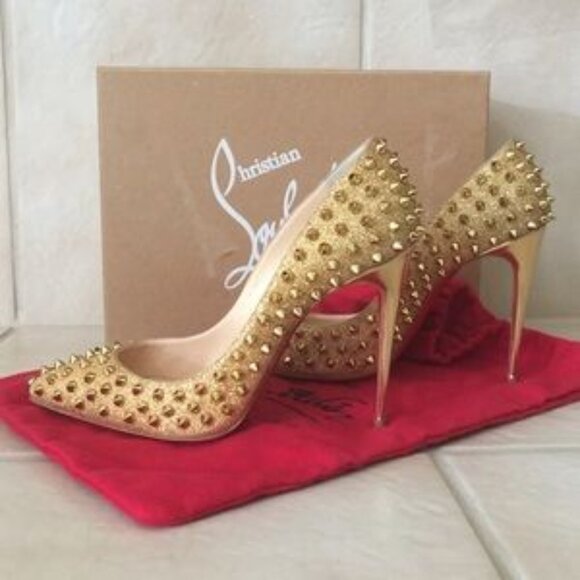 Christian Louboutin Shoes - 🚨SALE🚨 Christian Louboutin Pumps